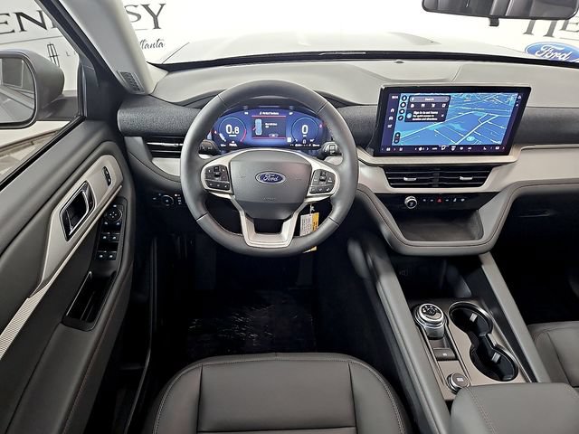 Used 2026 Ford Explorer Active w/ Active Comfort Package RWD image 11