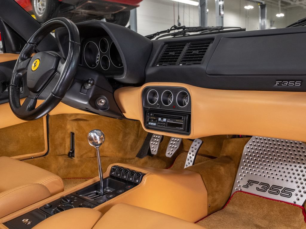 Used 1995 Ferrari F355 GTS RWD image 19