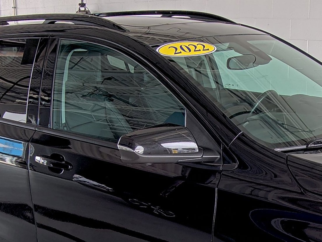 Used 2022 GMC Terrain SLT w/ Tech Package image 17