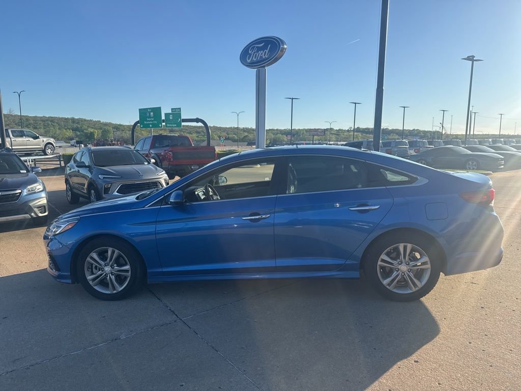 Used 2019 Hyundai Sonata Limited w/ Ultimate Package 04 image 6