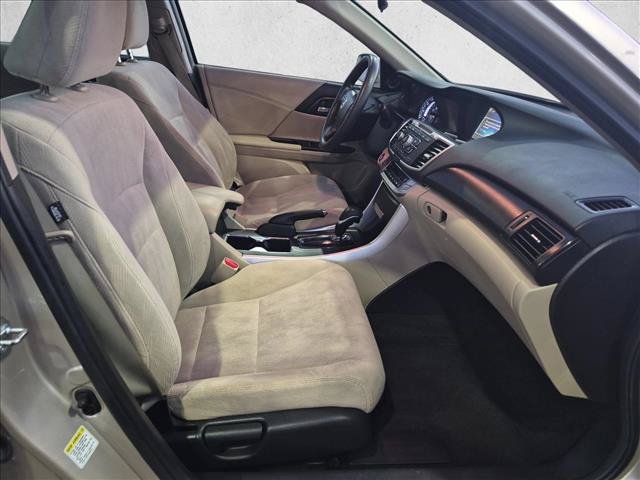 Used 2015 Honda Accord EX image 21