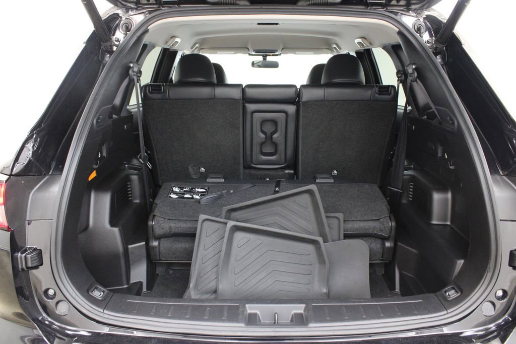 Used 2024 Mitsubishi Outlander SEL AWD/4WD image 28