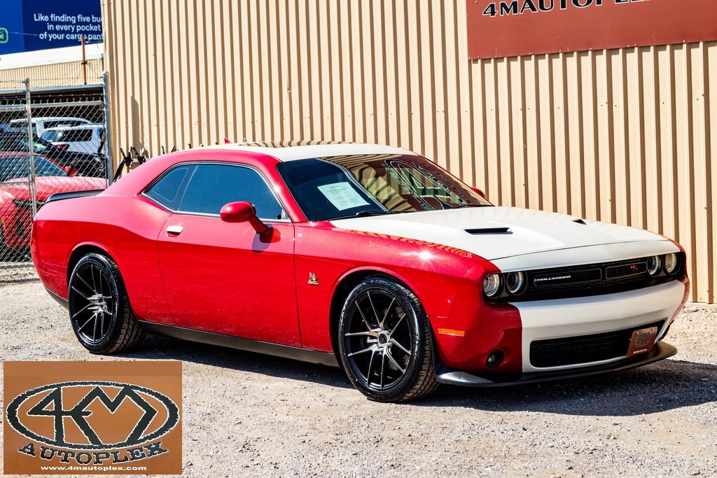 Used 2016 Dodge Challenger R/T Scat Pack w/ Leather Interior Group