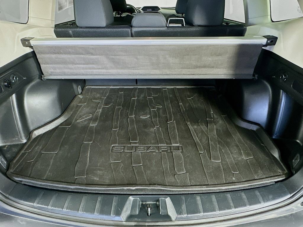 Used 2021 Subaru Forester Premium AWD/4WD image 32