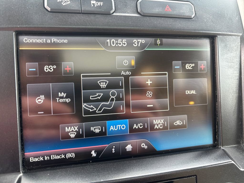 Used 2015 Ford F150 Lariat w/ Equipment Group 502A Luxury image 33