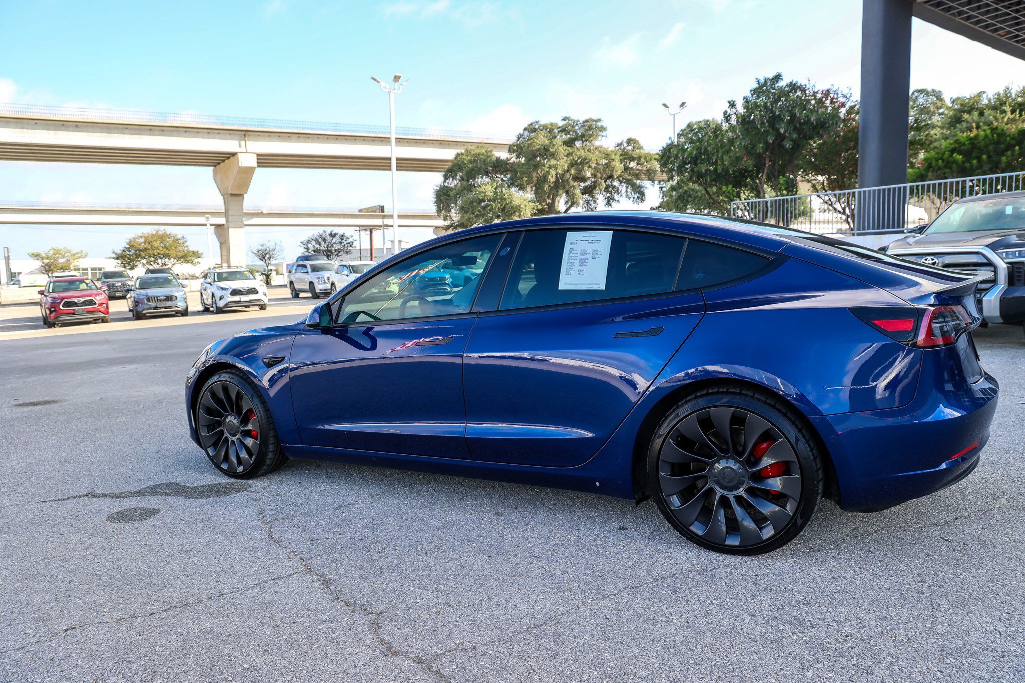 Used 2022 Tesla Model 3 Performance AWD/4WD image 10