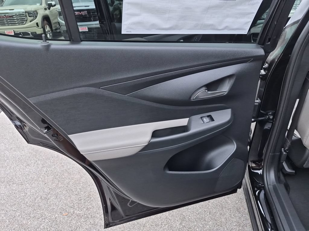 New 2026 Buick Envista Sport Touring FWD image 33