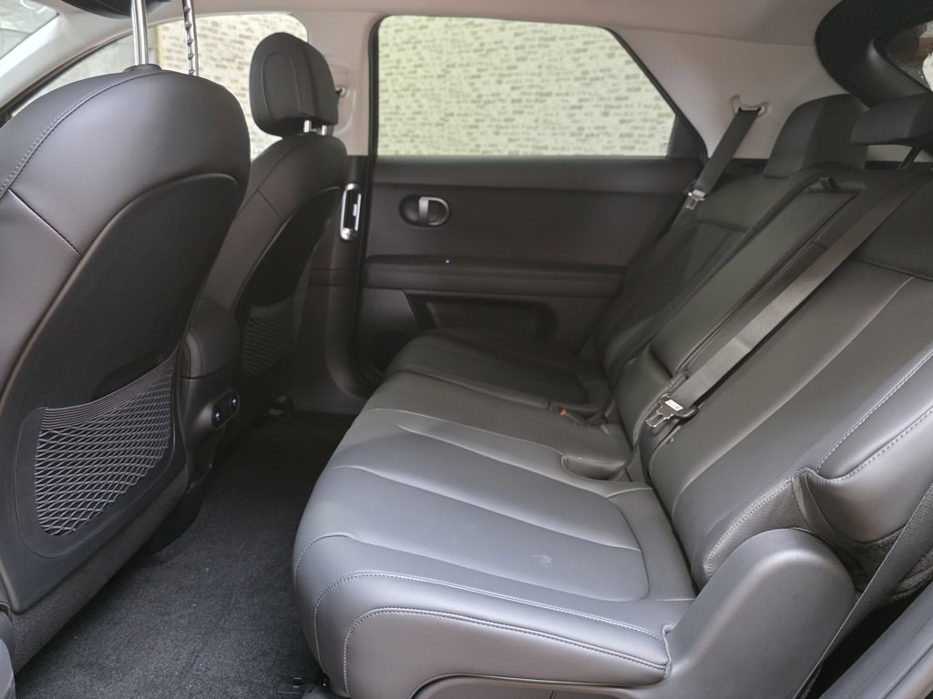 New 2026 Hyundai Ioniq 5 SEL image 16