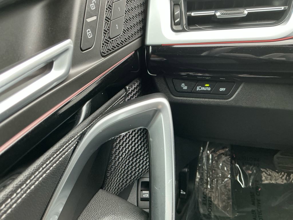 Used 2023 BMW X1 xDrive28i image 21