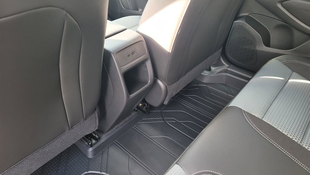 New 2026 Chevrolet Trax LT image 27