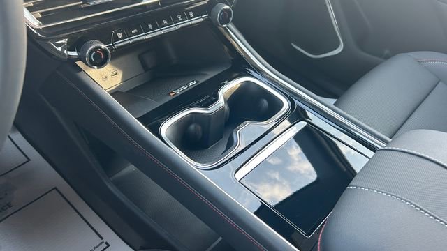 New 2026 Chevrolet Traverse Z71 w/ Enhanced Driving Package image 26