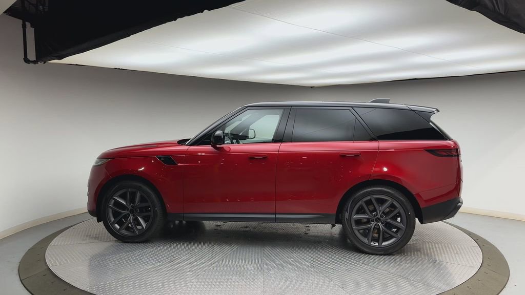 New 2026 Land Rover Range Rover Sport SE AWD/4WD image 5
