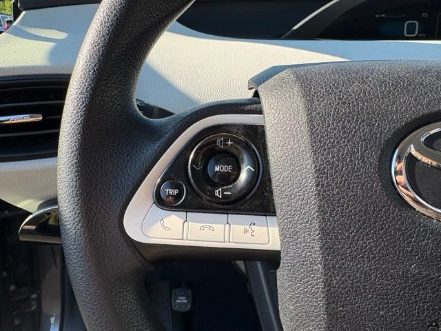 Used 2016 Toyota Prius Two FWD image 21