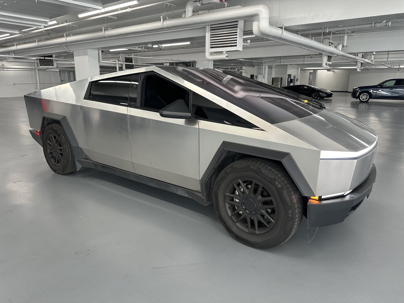 Used 2025 Tesla Cybertruck Cyberbeast AWD/4WD image 3