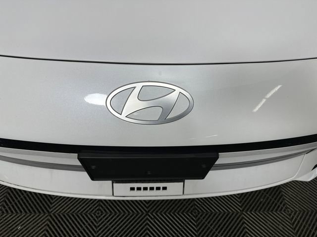 Used 2023 Hyundai Ioniq 6 SEL image 9