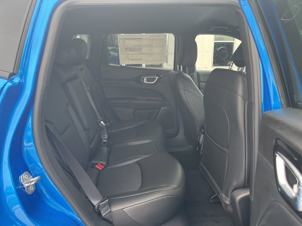 New 2025 Jeep Compass Latitude w/ Convenience Group image 19