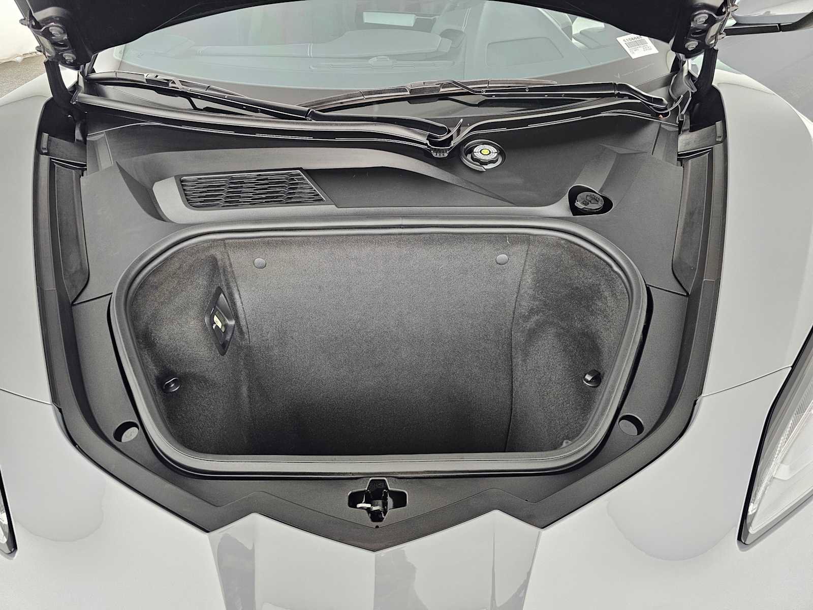 Used 2025 Chevrolet Corvette Stingray Coupe w/ 1LT RWD image 27