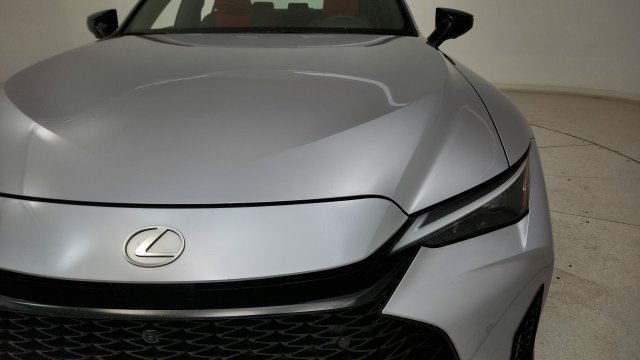 Used 2026 Lexus IS 350 F Sport w/ Technology Package RWD image 25