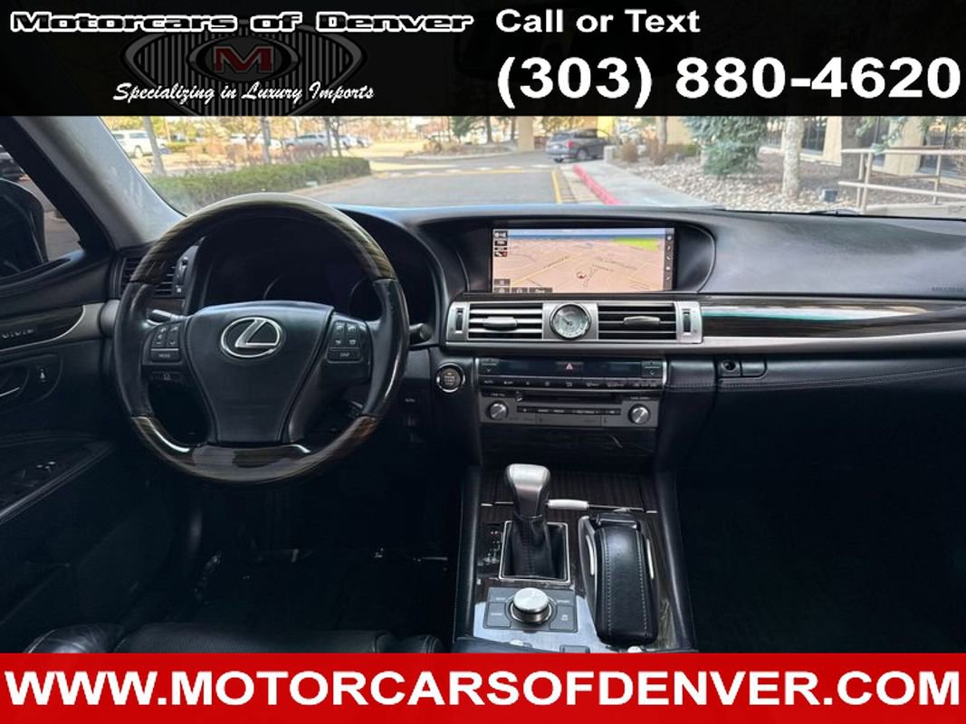 Used 2016 Lexus LS 460 w/ Comfort Package image 8