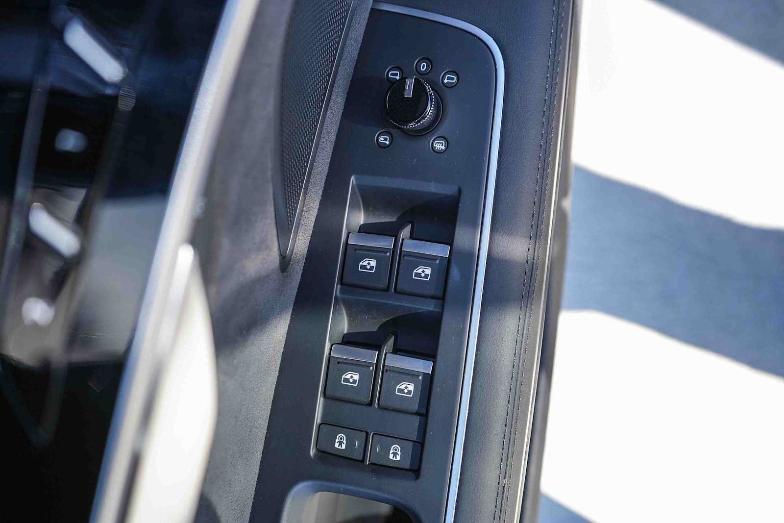 Used 2025 Audi A8 L 3.0T AWD/4WD image 32