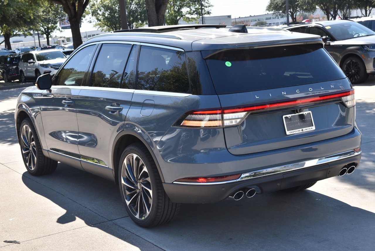 New 2027 Lincoln Aviator Reserve AWD/4WD image 9
