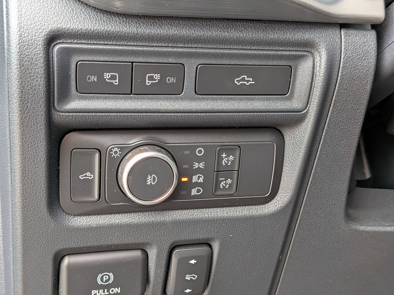 Used 2021 Ford F150 Lariat AWD/4WD image 17
