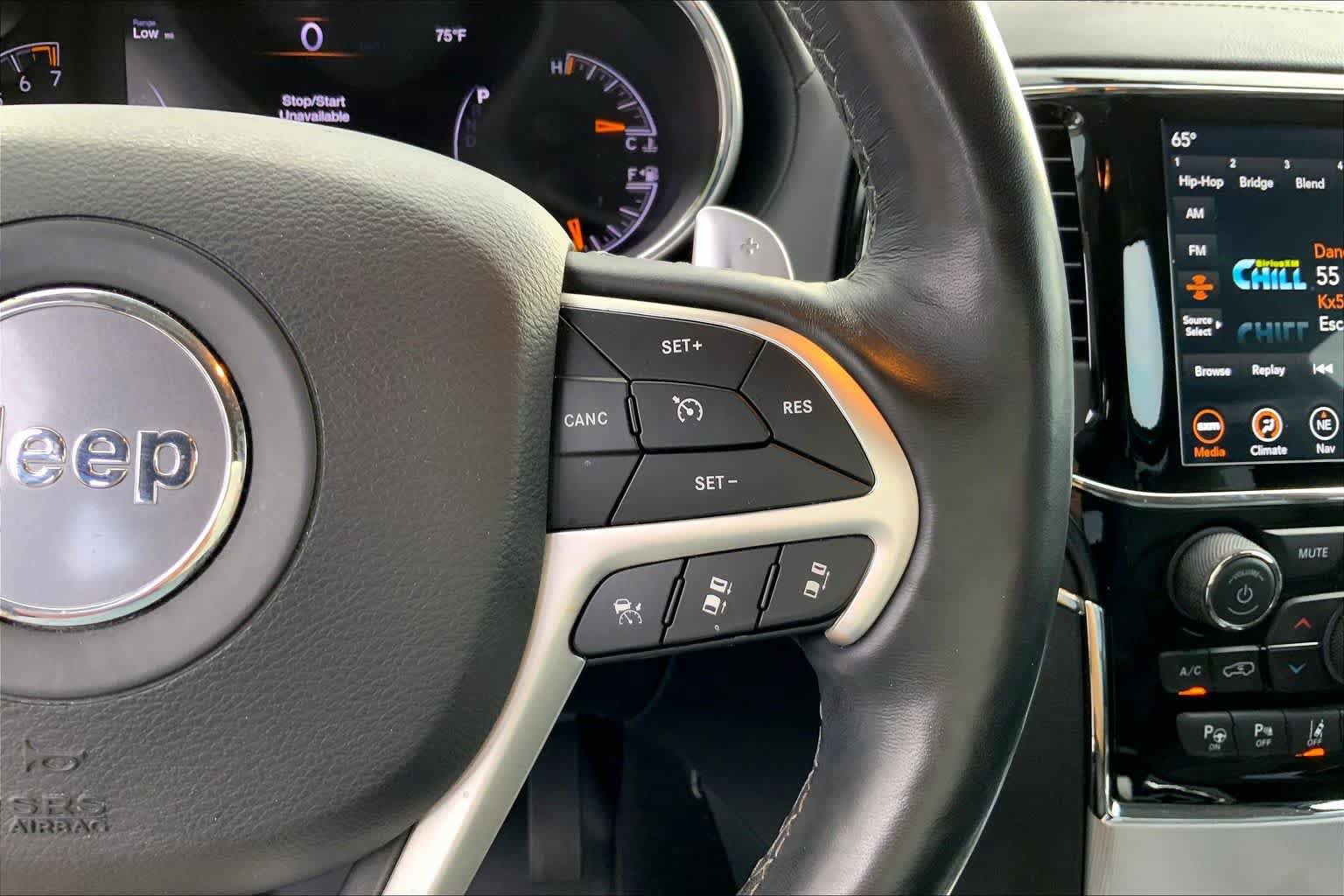Used 2020 Jeep Grand Cherokee Summit AWD/4WD image 24