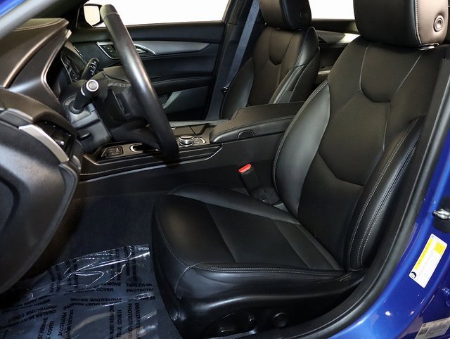 Used 2023 Cadillac CT5 Luxury w/ Cold Weather Package image 4