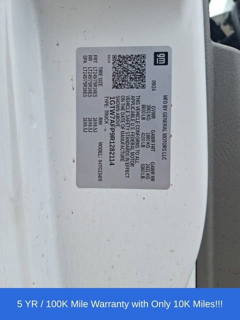 Used 2024 GMC Savana 2500 w/ Driver Convenience Package RWD image 9