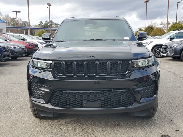 New 2025 Jeep Grand Cherokee Altitude video 2