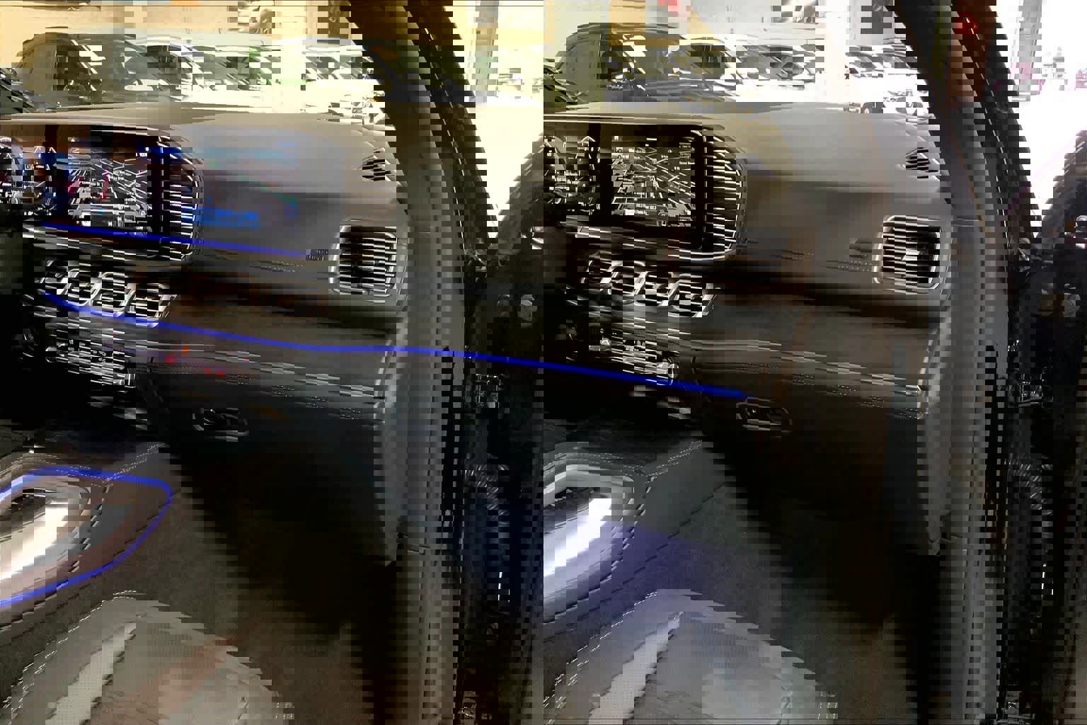 Used 2025 Mercedes-Benz GLE 53 AMG AMG GLE 53 image 18