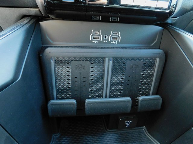 New 2025 RAM 2500 Laramie image 35