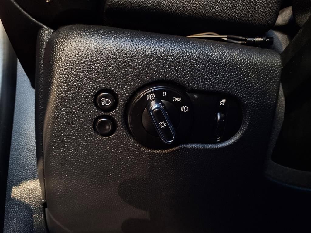 Used 2023 MINI Cooper S image 27