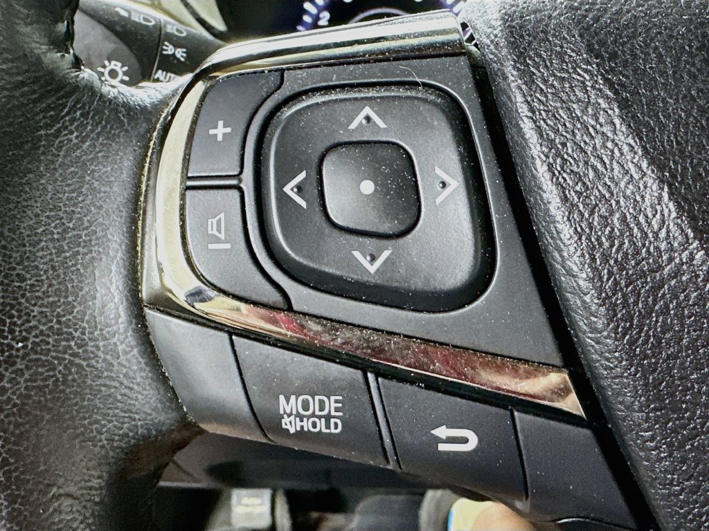 Used 2014 Toyota Avalon XLE Premium FWD image 24