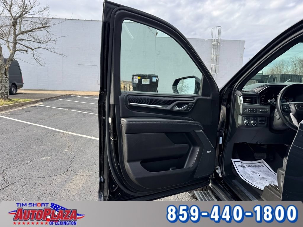 Used 2023 GMC Yukon Denali w/ Max Trailering Package AWD/4WD image 52