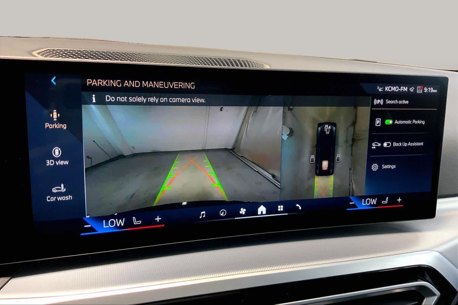 Used 2024 BMW i4 eDrive35 w/ Premium Package RWD image 26