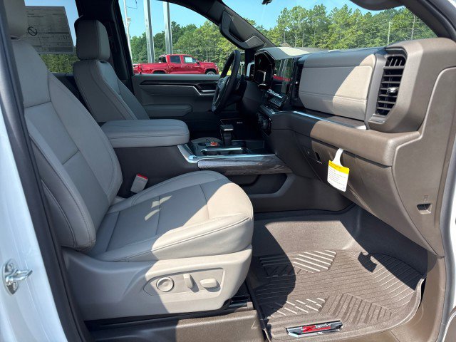 New 2026 Chevrolet Silverado 1500 LTZ w/ LTZ Premium Package image 9