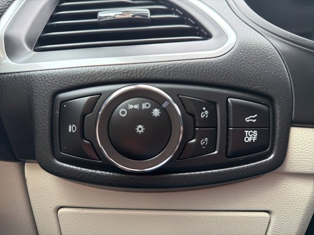 Certified 2024 Ford Edge Titanium image 18