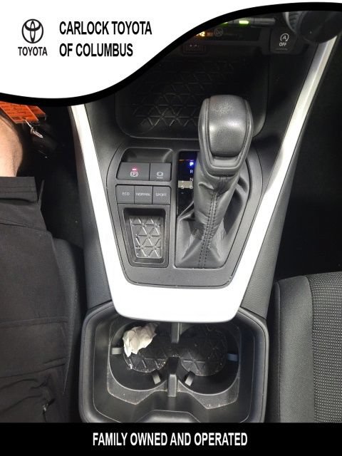 Used 2024 Toyota RAV4 LE FWD image 25