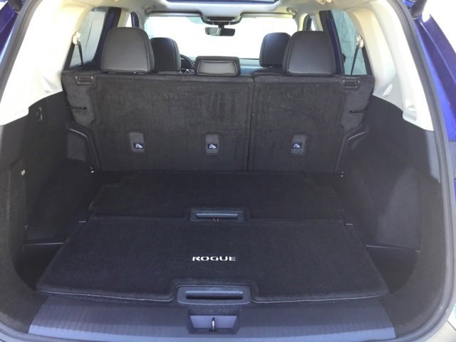 Used 2022 Nissan Rogue SL w/ SL Premium Package image 20