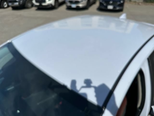 Used 2024 Nissan Versa SR w/ Trunk Package FWD image 8