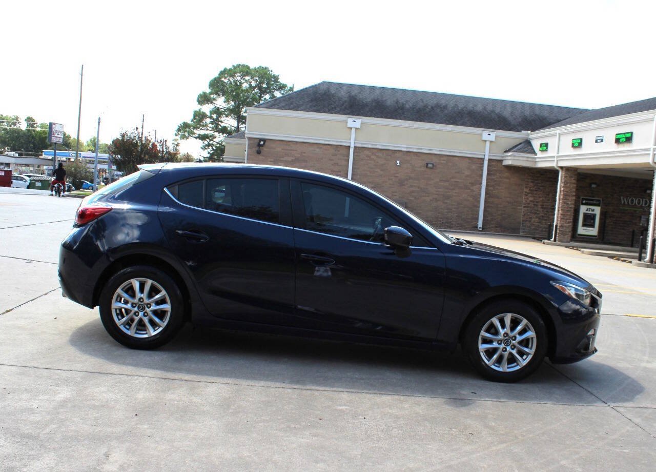 Used 2014 MAZDA MAZDA3 i Touring w/ Moonroof Package 1 FWD image 3