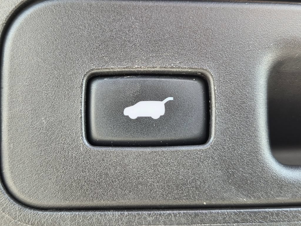 Used 2020 Acura MDX w/ Advance Package FWD image 32