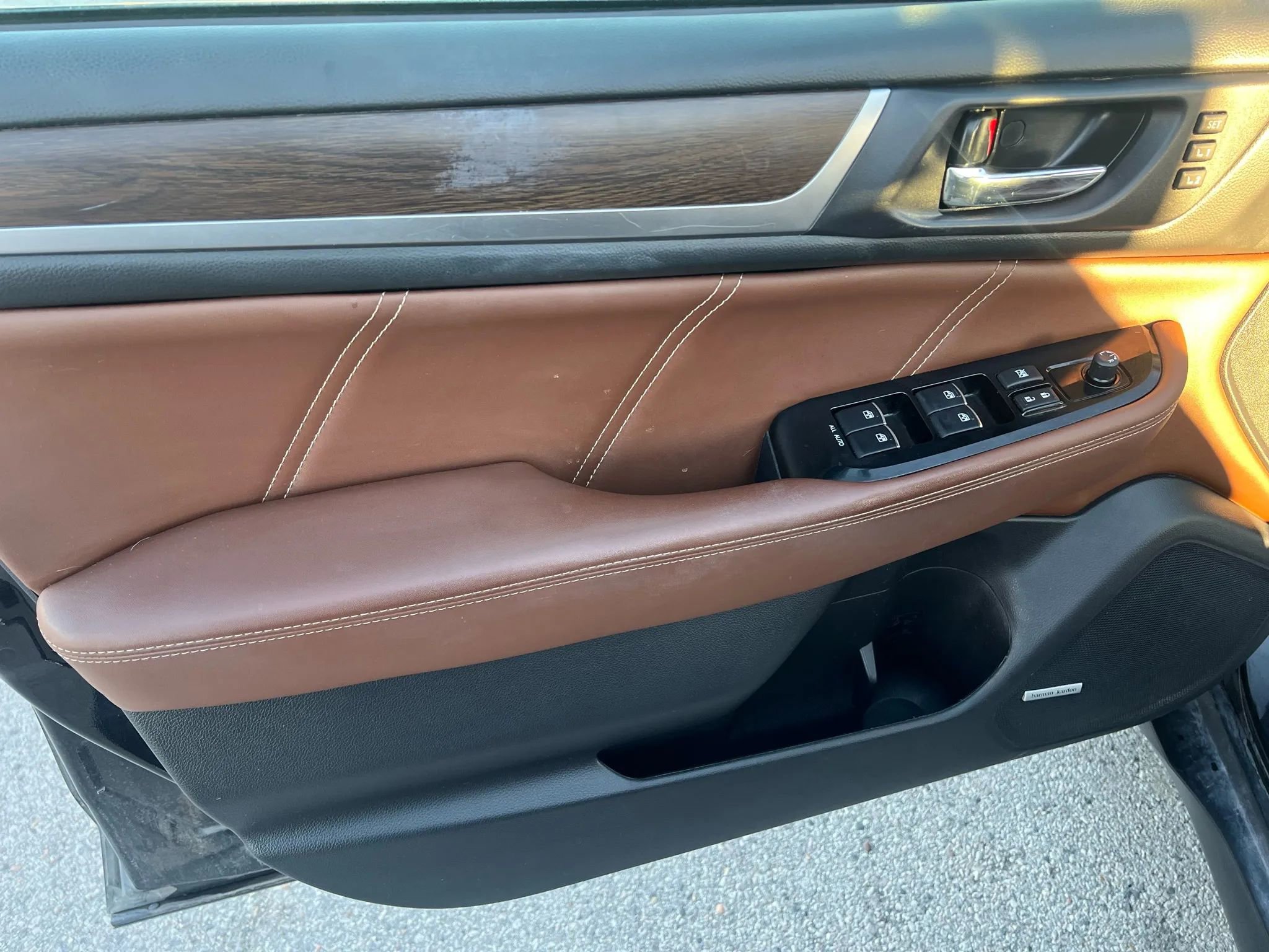 Used 2018 Subaru Outback 3.6R Touring w/ Popular Package #3 image 22