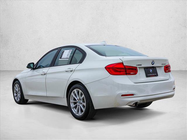 Used 2018 BMW 320i xDrive Sedan image 7