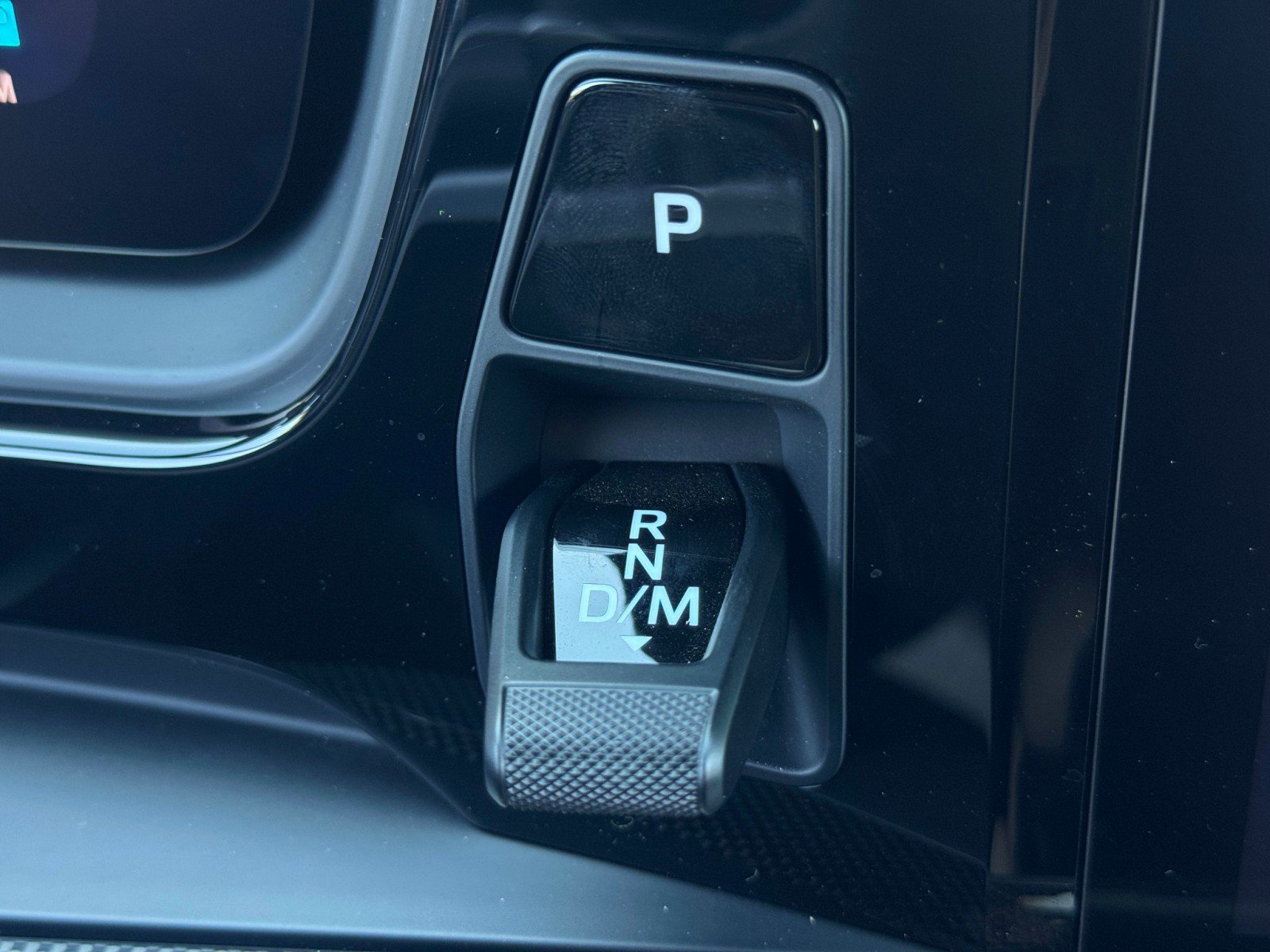 Used 2024 Porsche Cayenne Turbo AWD/4WD image 25