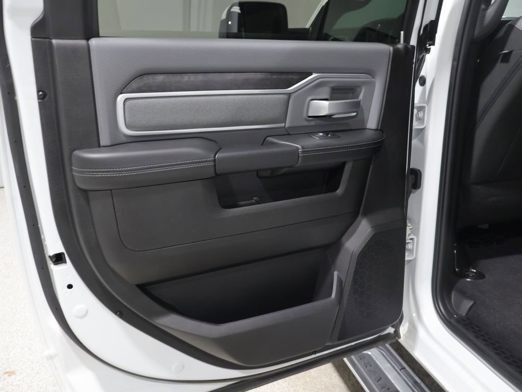 Certified 2022 RAM 2500 Big Horn AWD/4WD image 19