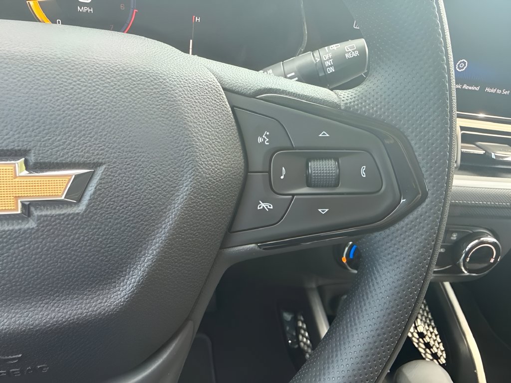 New 2026 Chevrolet TrailBlazer LS w/ LS Convenience Package FWD image 15