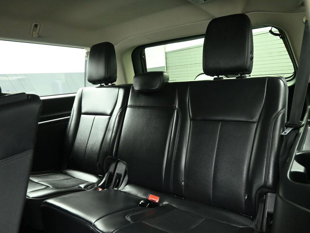 Used 2024 Ford Expedition Max XLT image 22