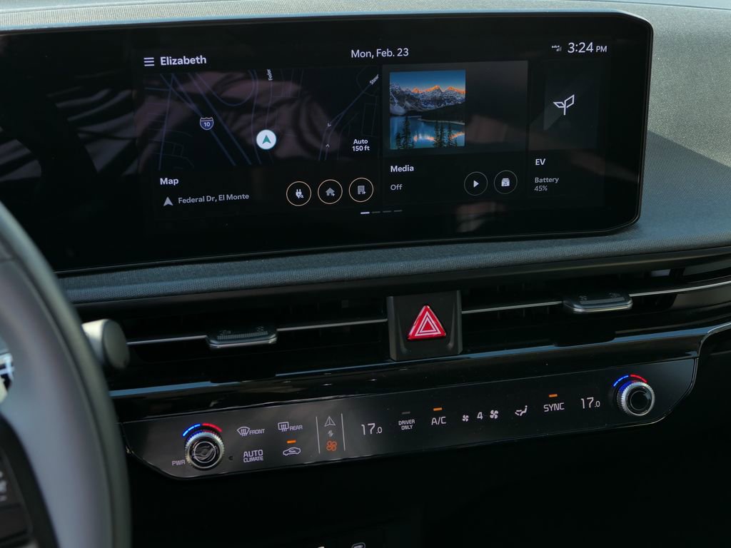 Used 2025 Kia EV6 Light image 17